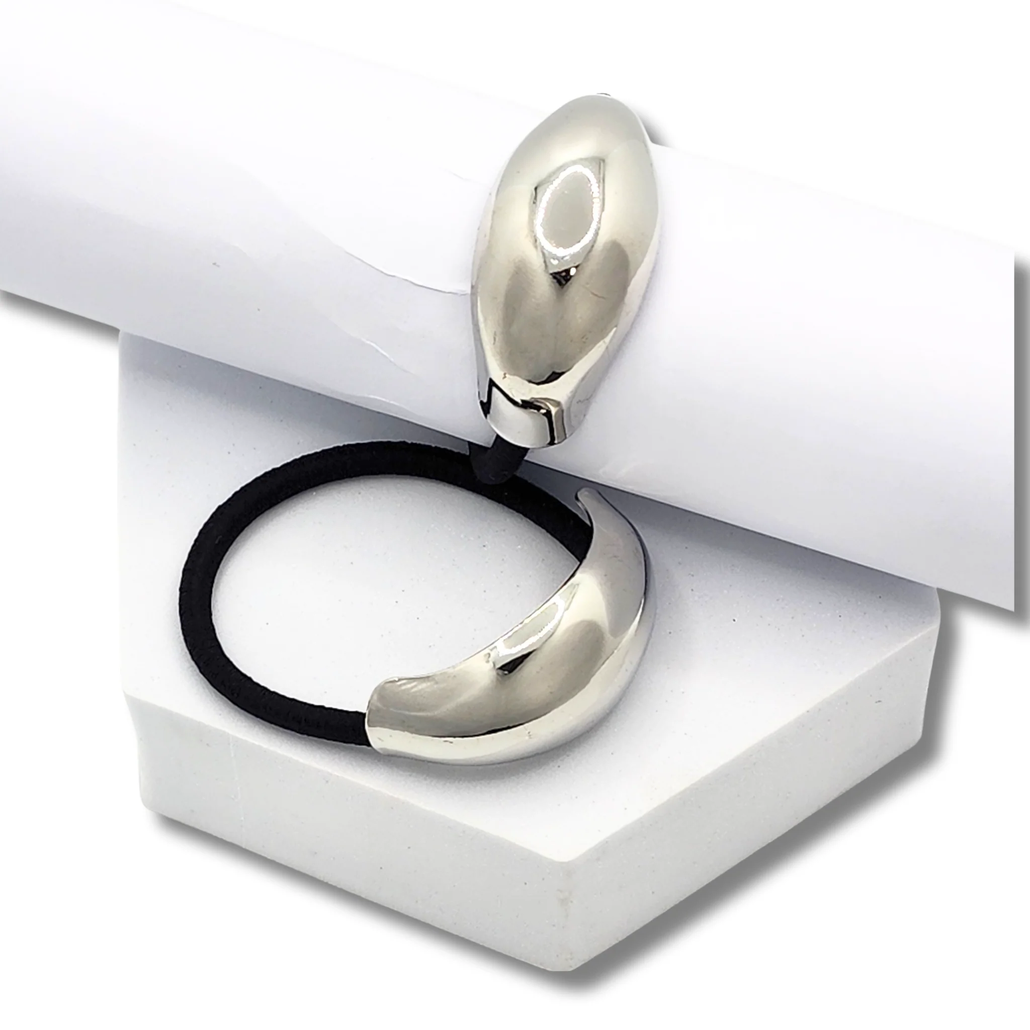 Silver Luxe Geometric Hair Cuff - Image 4